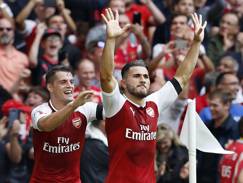 Sead Kolasinac reveals the two things that have helped him settle HD wallpaper