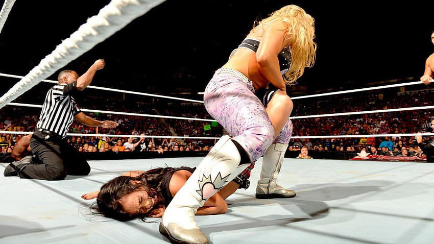 The Great Khali & Natalya vs. Big E Langston & AJ Lee:, natalya and great khali wwe HD wallpaper
