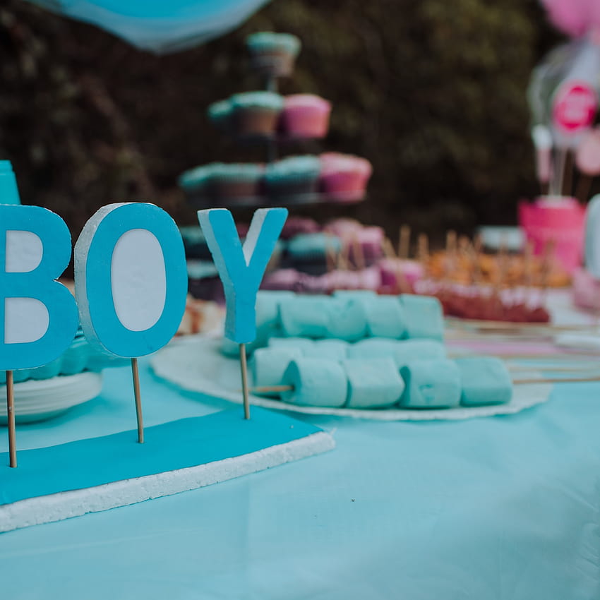 Gender Reveal Party Gone Wrong: Cannon Powder Fires into Dad HD phone wallpaper