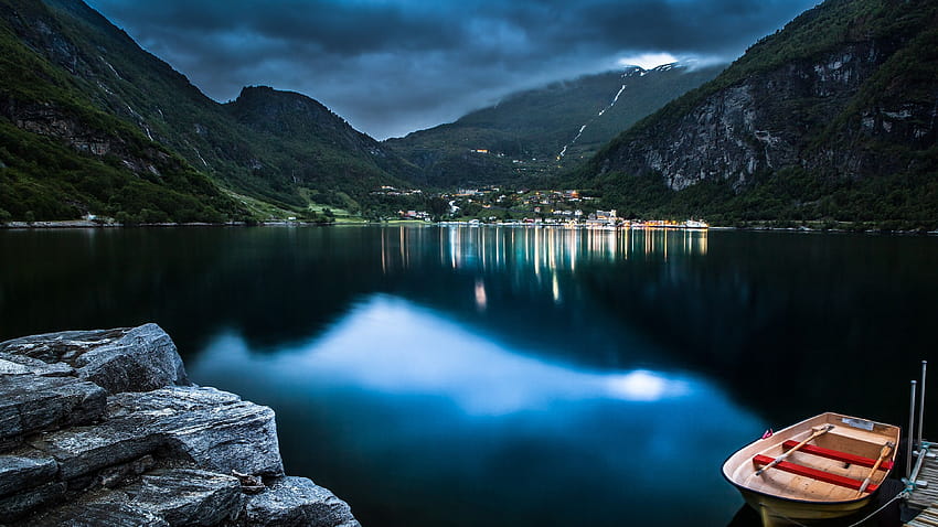 Mountain Lake Beautiful ... píxel, paisaje de lago de montaña fondo de pantalla