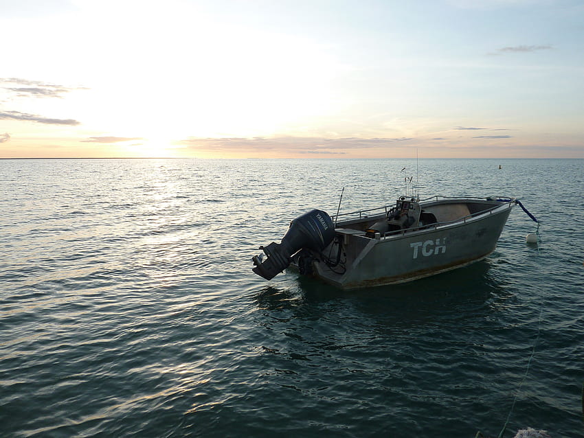 estoque de Tinnie Fishing Boat Northern Territory, barcos de pesca papel de parede HD
