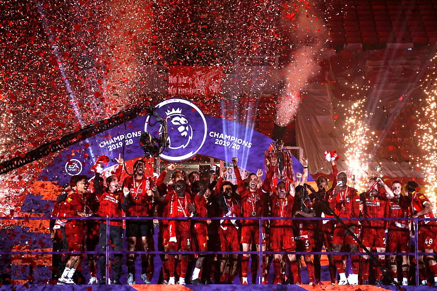 Ливърпул вдига трофея НА ЖИВО: Милнър се прицели в Манчестър Юнайтед, докато Червените празнуват славата на Висшата лига с фойерверки, Лампард прегръща Мане след спор с Клоп, Висша лига 2020 HD тапет