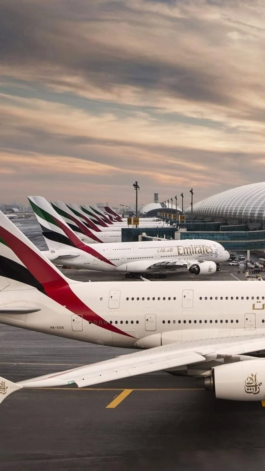 Emirates Airbus A380, compagnia aerea Emirates iphone Sfondo del telefono HD