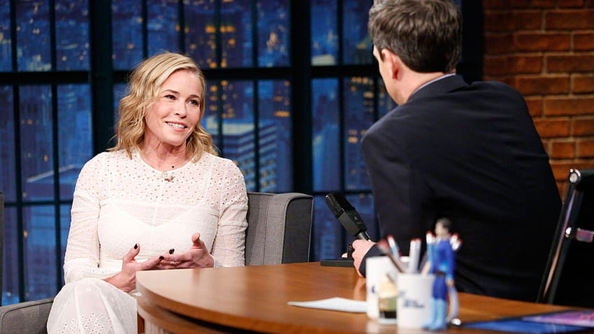 Watch Late Night with Seth Meyers, chelsea handler HD wallpaper