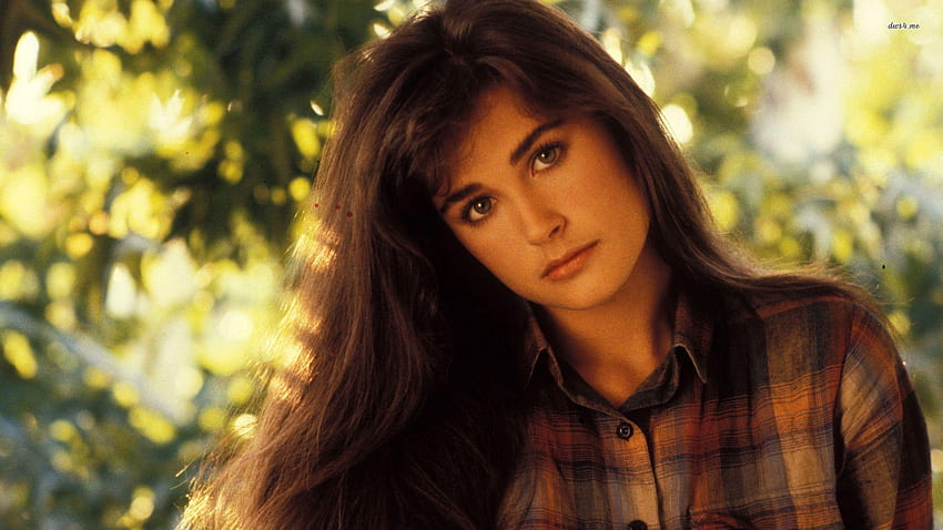 Demi Moore High Resolution and Quality HD wallpaper