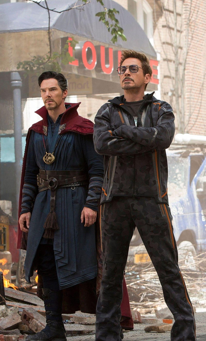 1280x2120 Tony Stark Doctor Strange Wong y Bruce Banner In, tony stark infinity war fondo de pantalla del teléfono