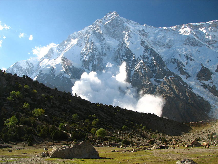 Dazzling Diamer: An avalanche at Nanga Parbat HD wallpaper