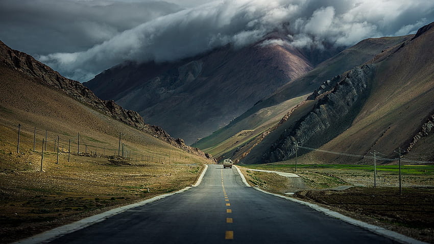 Carretera de montaña, calzada fondo de pantalla