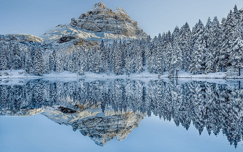 Dolomites Mountain Range In Italy :, dolomitas HD wallpaper