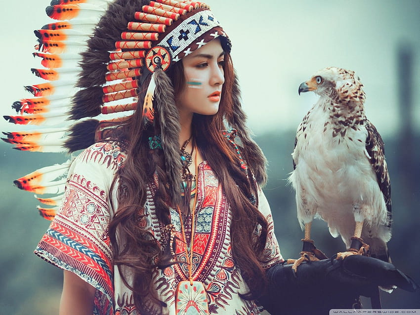 Hübscher amerikanischer Ureinwohner HD-Hintergrundbild