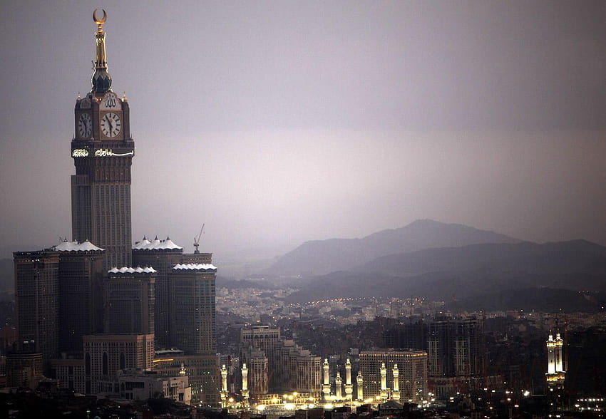10 faktów na temat królewskiej wieży zegarowej w Mekce, których prawdopodobnie nie znasz, wieża zegarowa w Mekce Tapeta HD