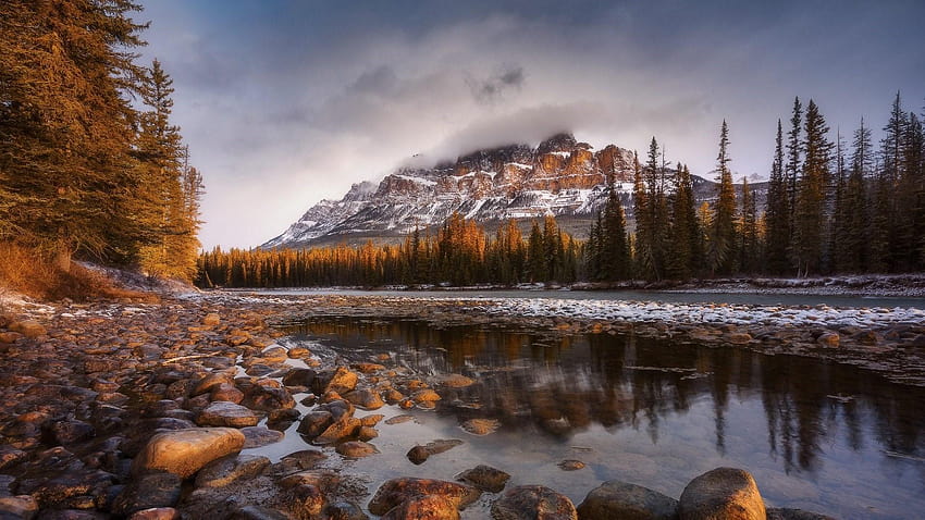 Bow River And Castle Mountain, mountain castle HD wallpaper