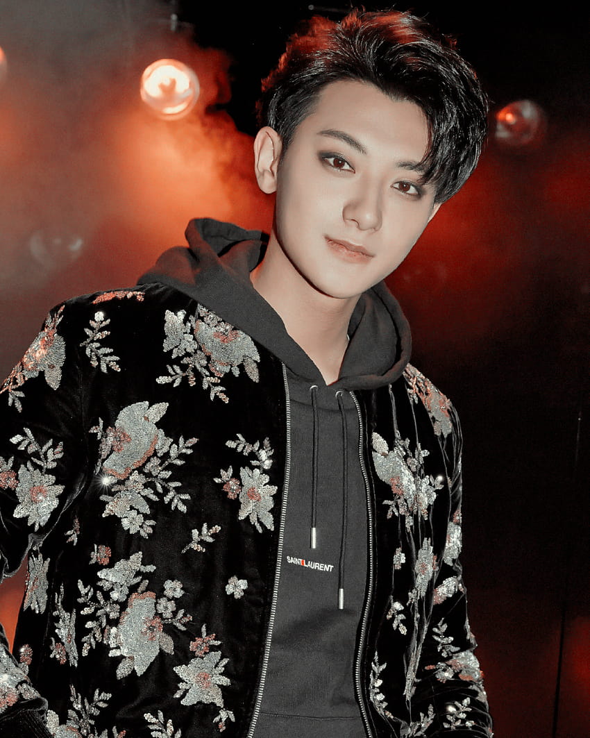 Z.TAO looking gorgeous at Yves Saint Laurent's fashion show for Paris Fashion Week ”, huang z tao HD phone wallpaper