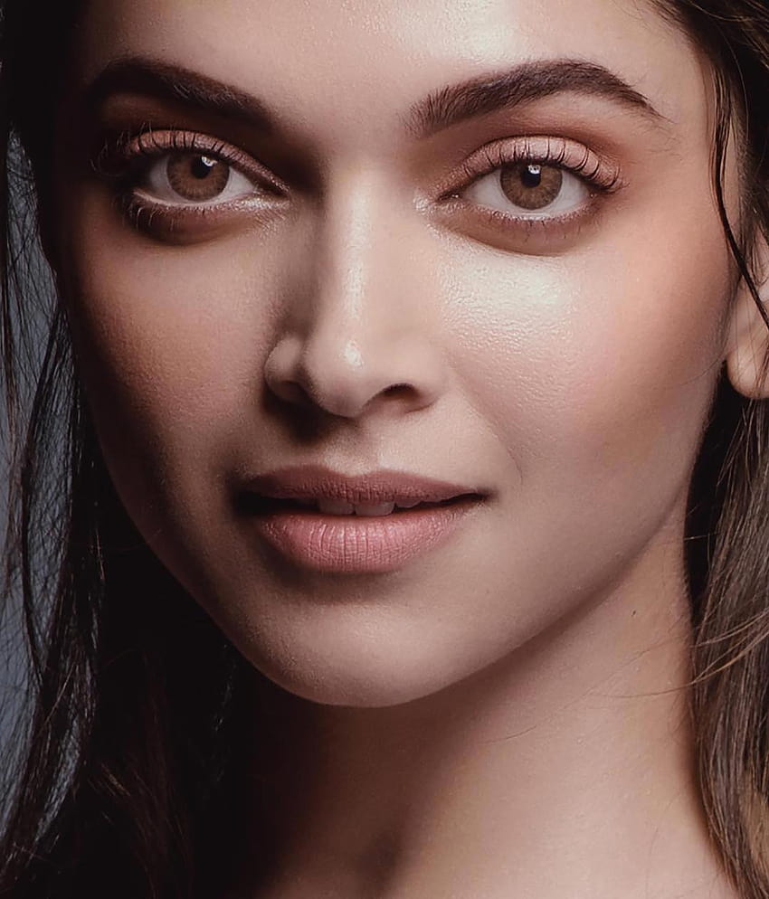 Deepika Padukone is all about being stunning in this fresh makeup, deepika padukone close up HD phone wallpaper