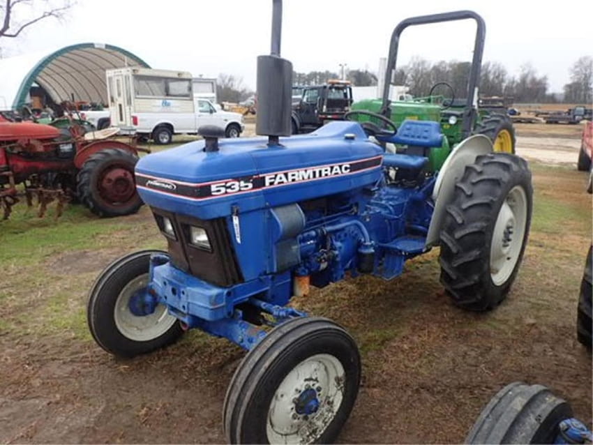 535 Farmtrac Tractor HD wallpaper