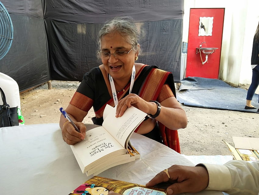 シンプルな生活を送る: Sudha Murty 氏は当初、Infosys に 10,000 ルピーの貯金で資金を提供しました。 高画質の壁紙