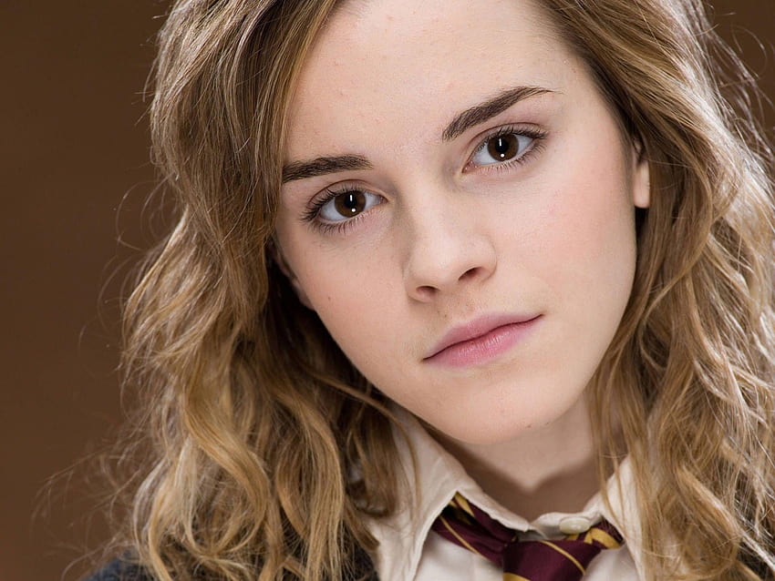 Psychology of Inspirational Women Hermione Granger hermione granger  studying HD phone wallpaper  Pxfuel