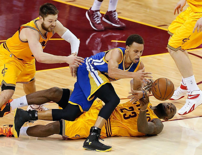 long curry vs lebron dual monitor 12, lebron vs curry HD wallpaper