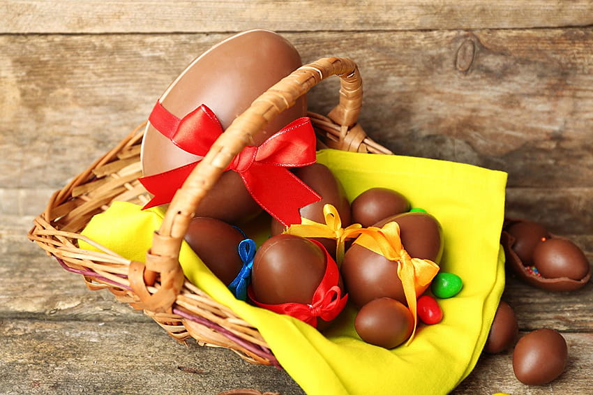 Easter Eggs Chocolate Wicker basket Food Bowknot Holidays, chocolate easter basket HD wallpaper