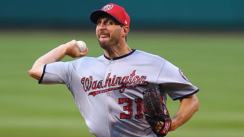 Max Scherzer hits home run, leaves game with apparent injury HD