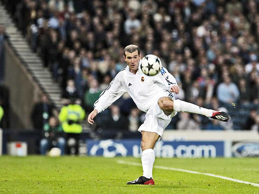 Ritorno al passato: il tiro al volo della finale di Champions League di Zidane Sfondo HD
