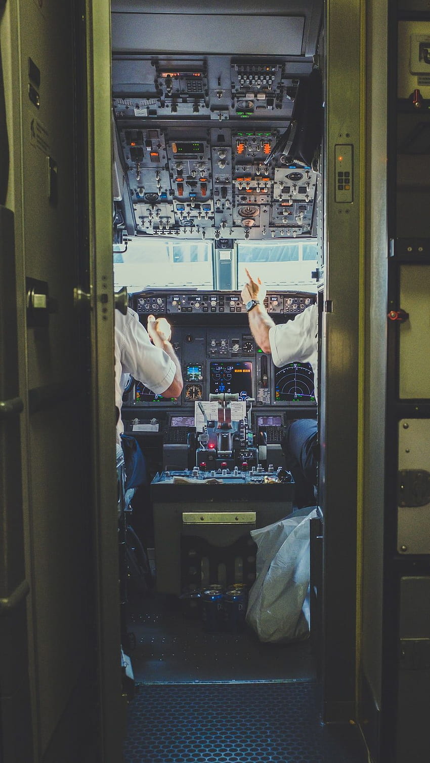 50 Best Aviation [], aircraft technician HD phone wallpaper