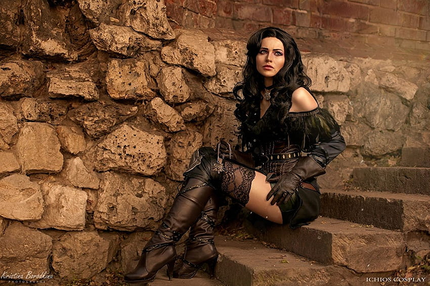 The Witcher 3: Wild Hunt Stockings Brunette girl costume play, stairway women HD wallpaper