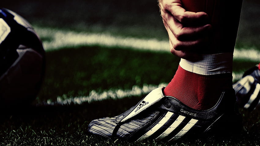 : noir, rouge, herbe, graphie, Adidas, football, printemps, Steven Gerrard, Liverpool FC, graphique, chaussure 1920x1080 Fond d'écran HD