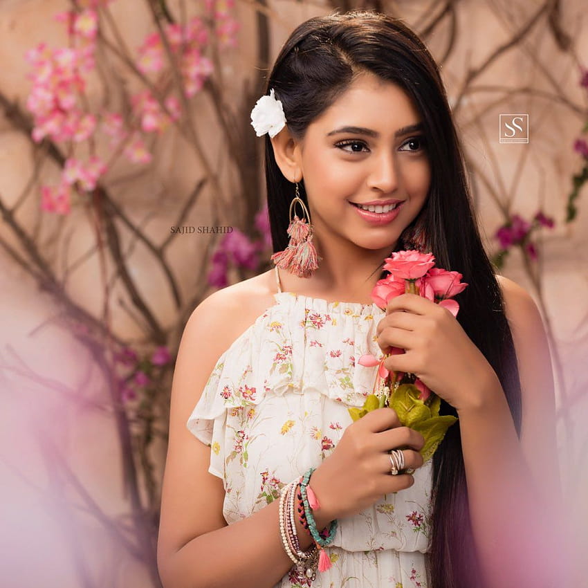 NITI TAYLOR REPLACED BY….. ??? – Telly Chaska HD phone wallpaper