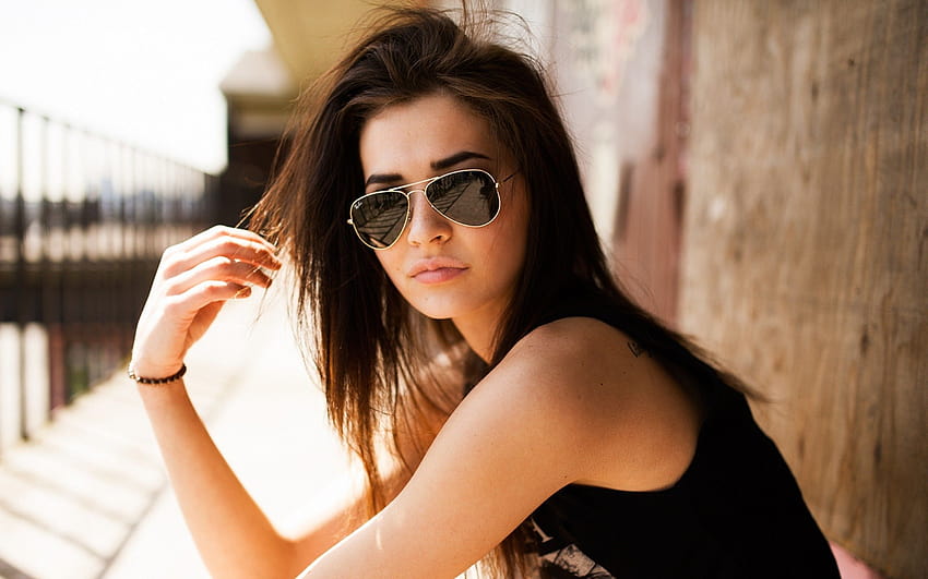 : Menina com óculos de sol, mulheres usam óculos papel de parede HD