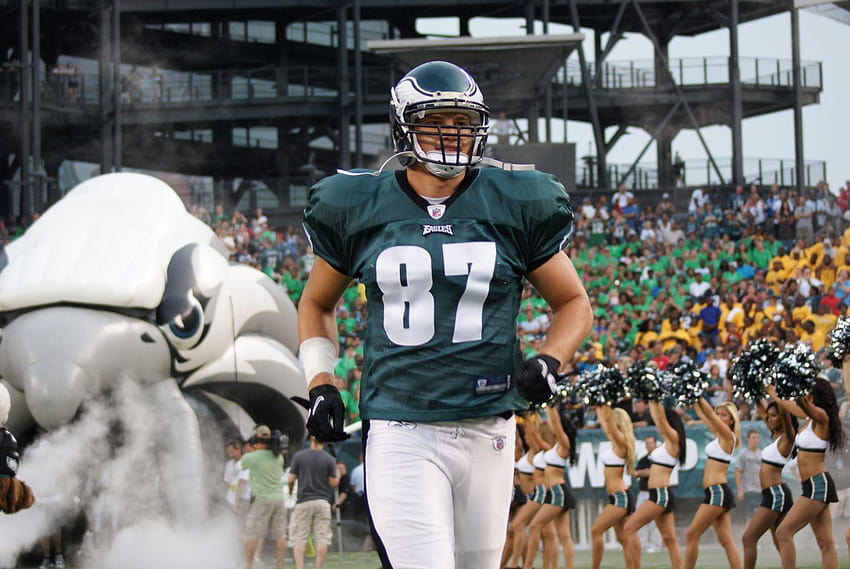 From the Video Vault: La Dolce Vita with Brent Celek - Down The Drive