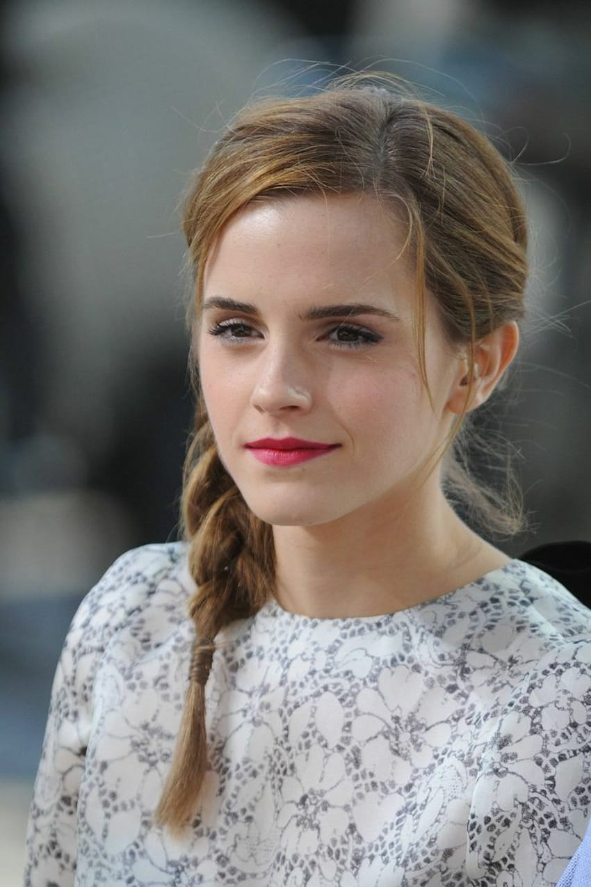 Emma Watson, elle est l'une des plus jeunes actrices à avoir débuté le film de la série Harry Potter. Emma détient le… en 2021, emma watson 2021 Fond d'écran de téléphone HD