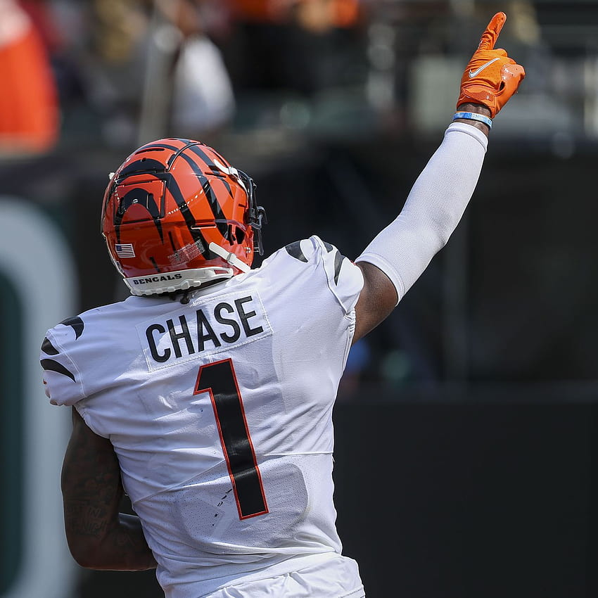 Kelas Bengals: Ja'Marr Chase vs Bears di NFL Week 2, jamarr chase nfl wallpaper ponsel HD
