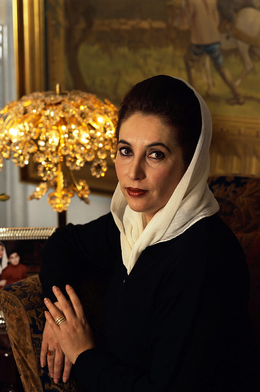 benazir bhutto: Последни новини, видеоклипове и benazir bhutto HD тапет за телефон