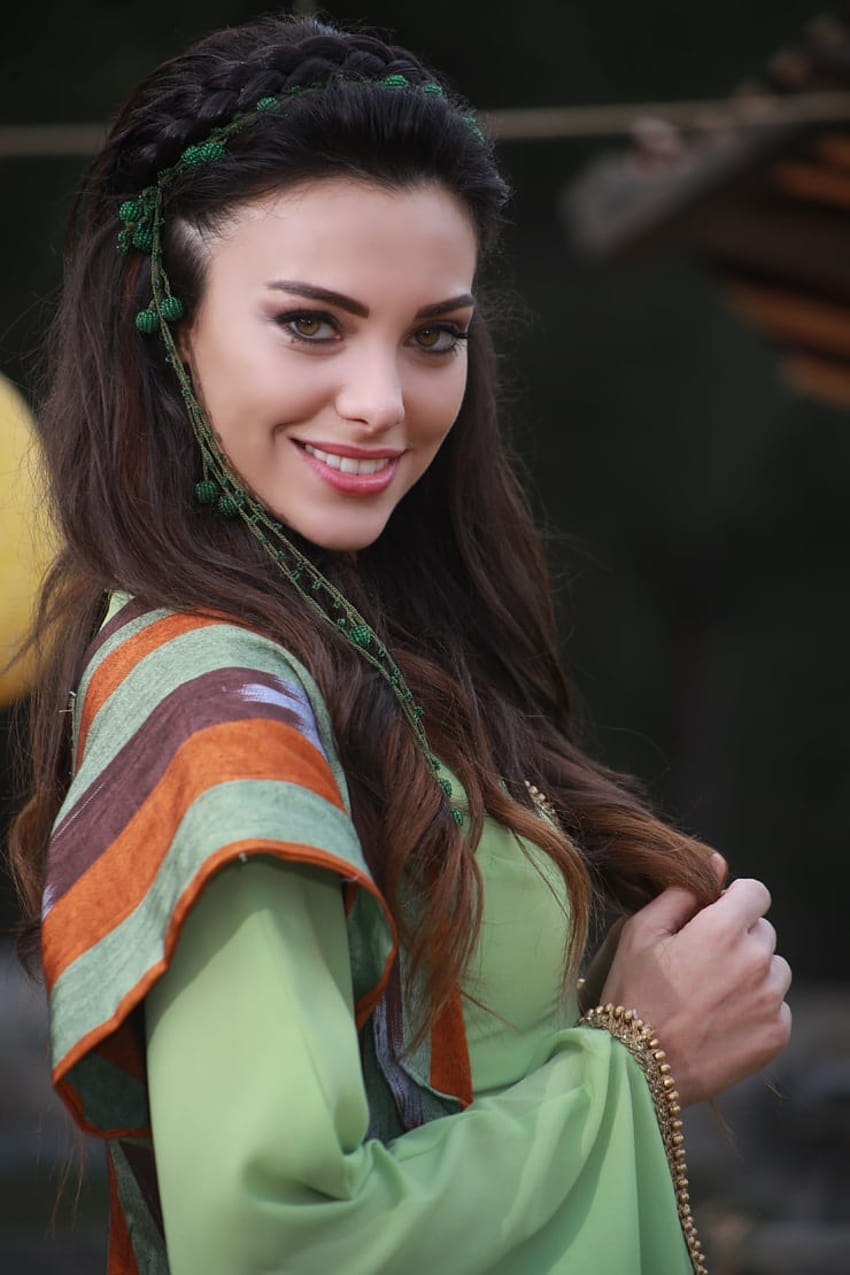 of Turkish Actress Tuvana Turkay, turkish girl HD phone wallpaper