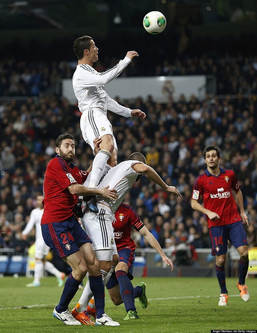 Cristiano Ronaldo Najwyższy skok w historii, skok Ronaldo Tapeta na telefon HD