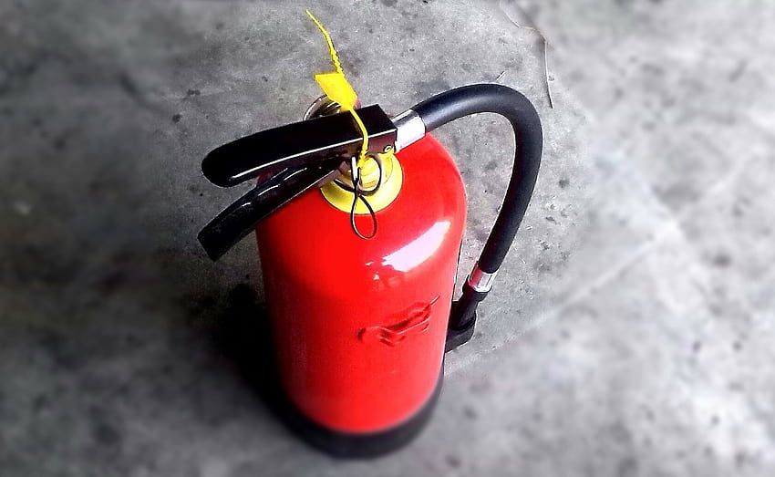 When It's Time for a Fire Extinguisher Replacement HD wallpaper