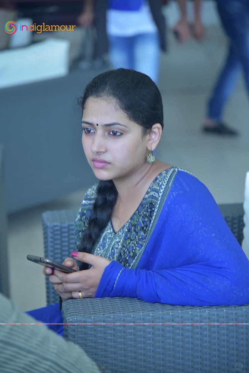 Actriz Últimas Anu Sithara fondo de pantalla del teléfono