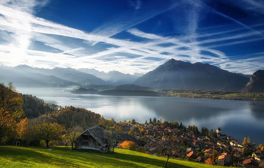 l'automne, des nuages, des montagnes, un lac, la Suisse, un village, la Suisse, le lac de Thoune, les Alpes bernoises, les Alpes bernoises, le lac de Thoune, l'Oberland bernois, l'Oberland bernois, le canton de Berne, Interlaken, Interlaken , section пейзажи Fond d'écran HD