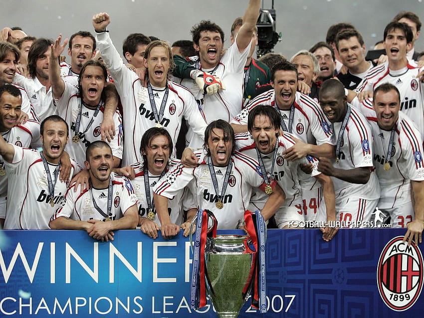 UEFA Champions League 2010/2011 : 10 raisons pour lesquelles l'AC Milan peut gagner la Coupe Fond d'écran HD