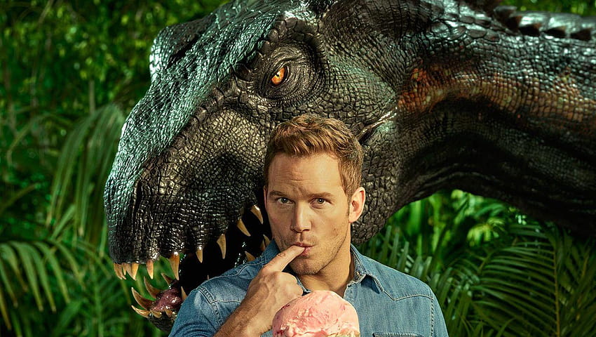 1360x768 Chris Pratt Dengan Indoraptor Di Jurassic World Fallen Wallpaper HD