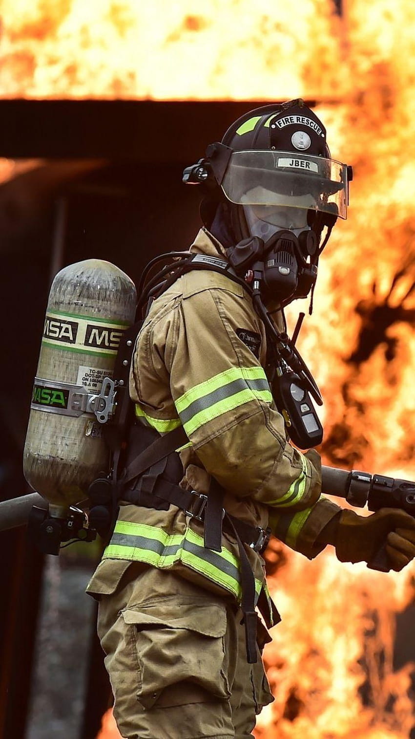 Pria / Pemadam Kebakaran, petugas pemadam kebakaran wallpaper ponsel HD