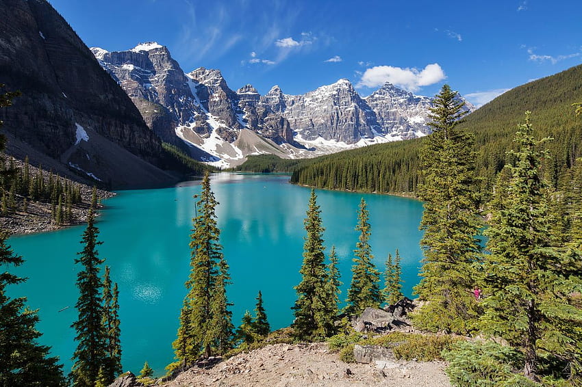 Moraine Lake Lodge, Lake Louise, Canada, moraine lake canadian rockies ...