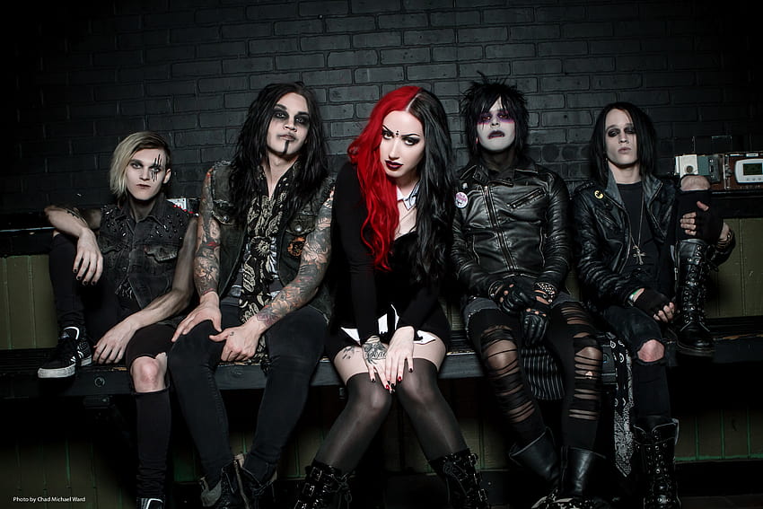 Best 6 Ash Costello on Hip, ashley costello new years day HD wallpaper