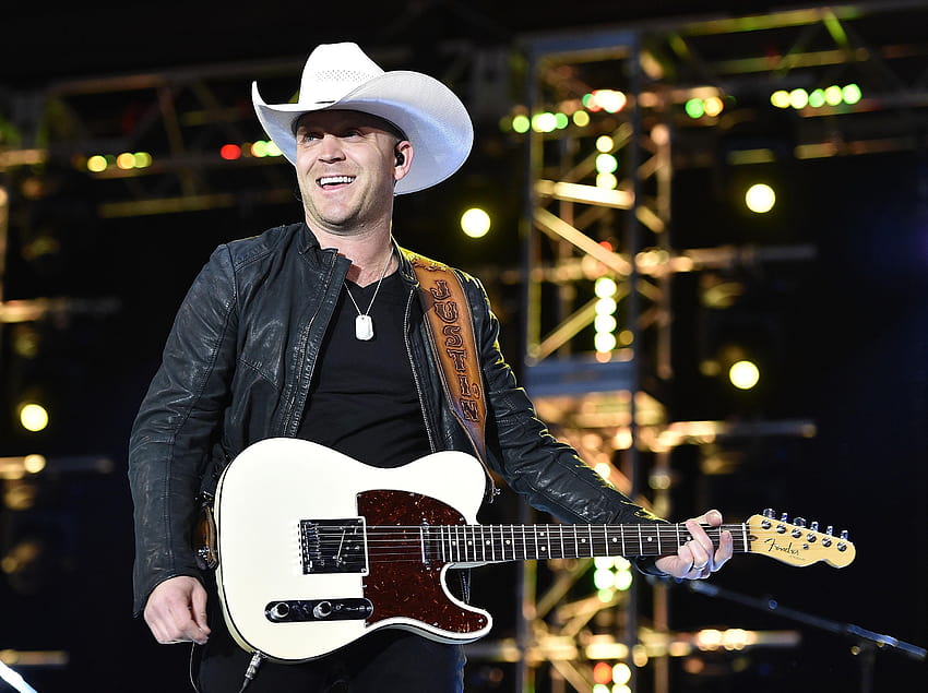 Hear Justin Moore's Futuristic 'Somebody Else Will' – Rolling Stone HD ...