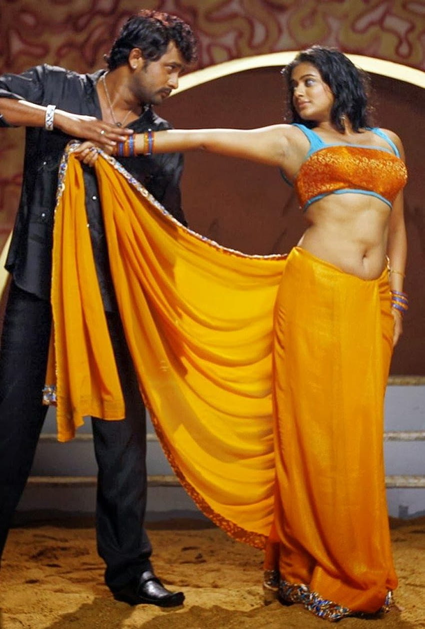 priyamani caliente en sari de ...filmywood.wordpress, priyamani ombligo fondo de pantalla del teléfono