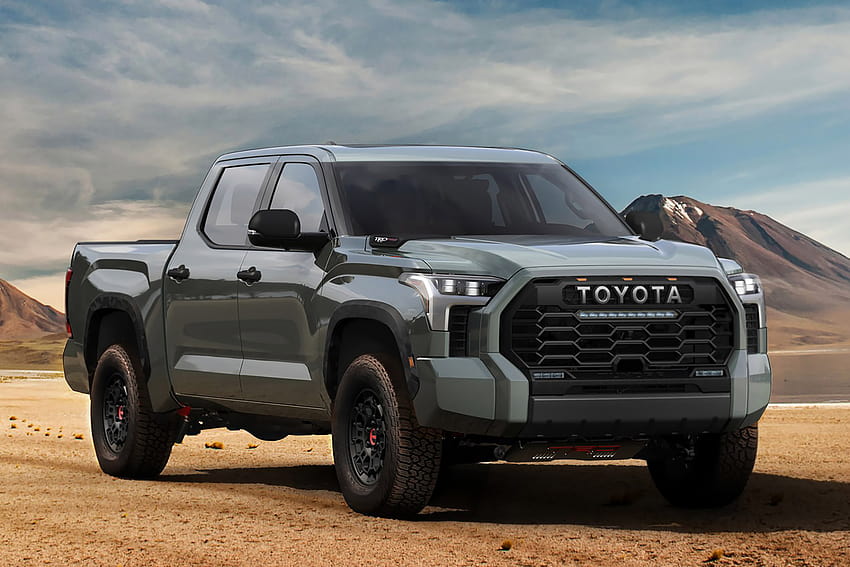 Камион Toyota Tundra 2022 г HD тапет