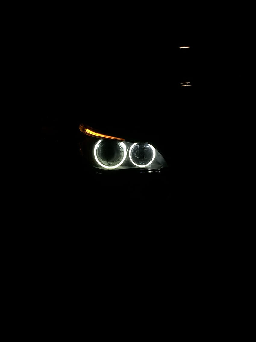 BMW E60 Active Dynamic Xenon Angel Eyes Fond d'écran de téléphone HD