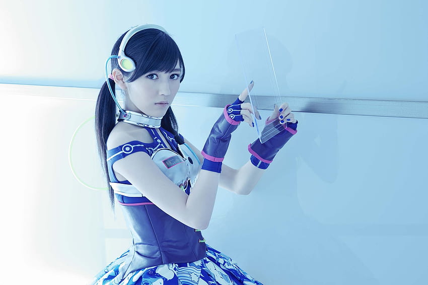 Former Otaku Girl Becomes a Super Idol? AKB48's Next Generation Ace: Mayu Watanabe HD wallpaper