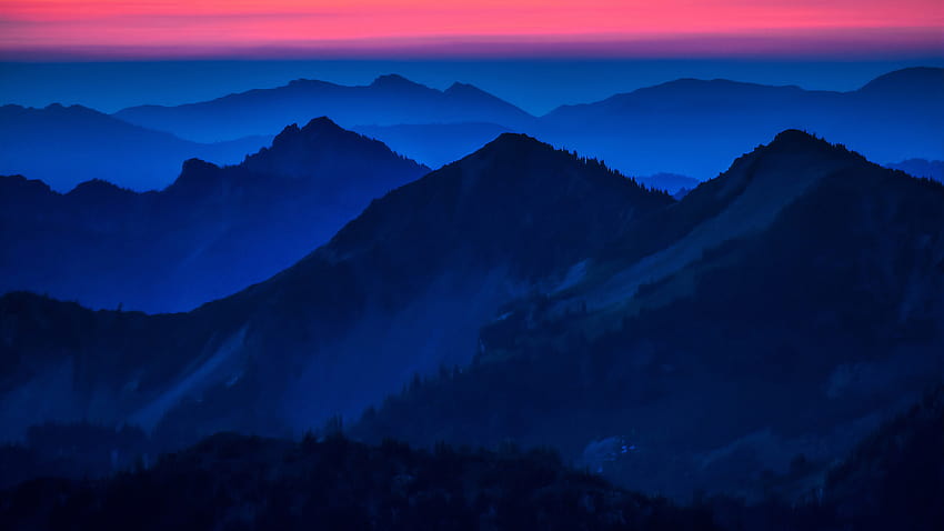 1600x900 Dark Evening High Heights Of Mountains Risoluzione 1600x900, sfondi e montagna blu Sfondo HD